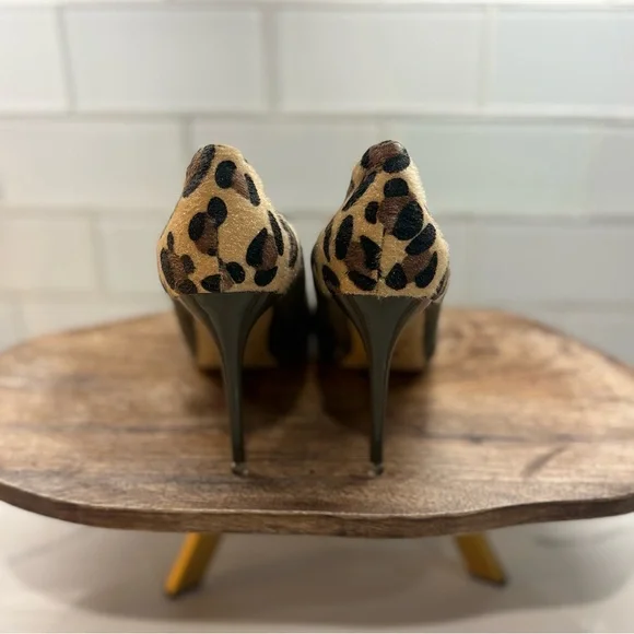Elegant Olive Green Stiletto Heels with Leopard Print - Sz UK 38/US 7 - Picture 2 of 8